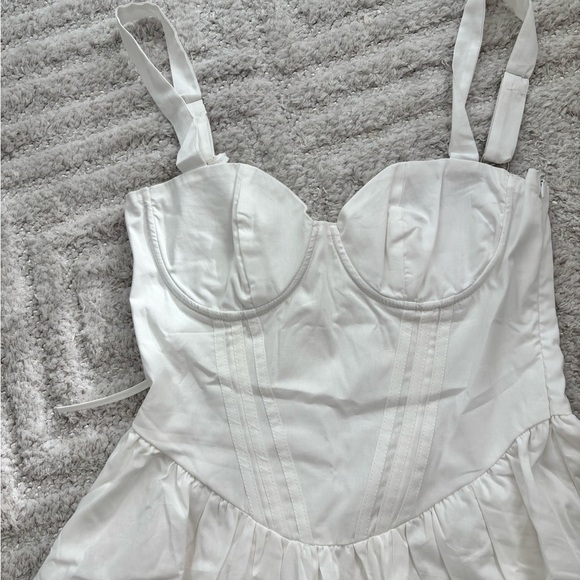 New! Women's White Summer Corsett Dress - Size Small - Picture 3 of 7